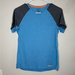 Patagonia Women's Blue & Gray Nine Trails Short Sleeve Shirt Size Small